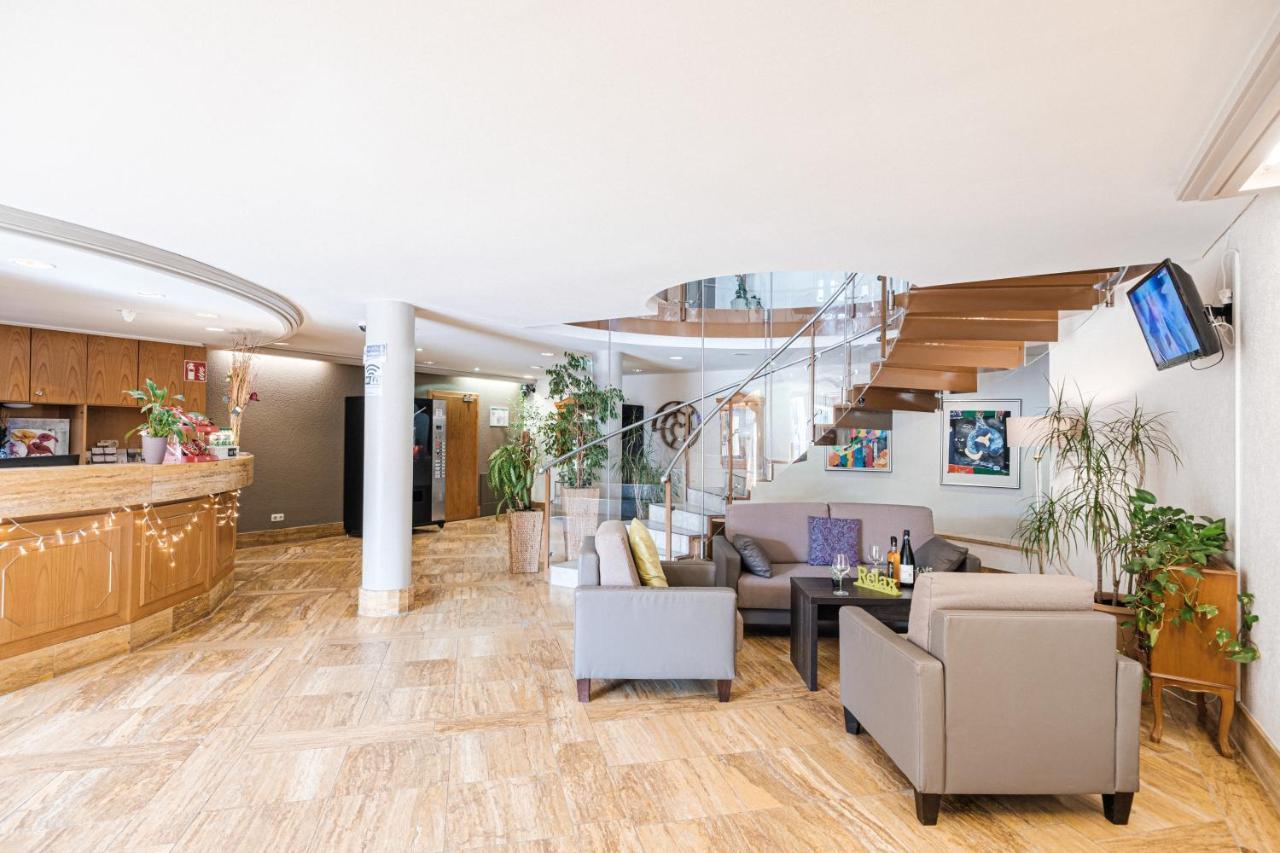 Hotel Pelikan Schwäbisch Gmünd Extérieur photo