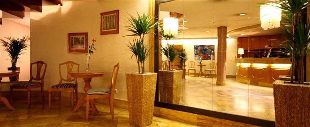Hotel Pelikan Schwäbisch Gmünd Extérieur photo